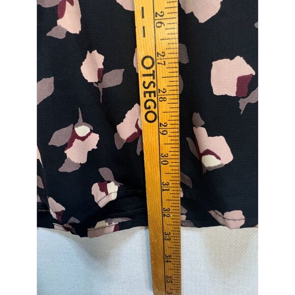 Lulus Womens Floral Shift Dress Size S Black Sleeveless V-Neck Summer Mini Chic - Picture 7 of 13